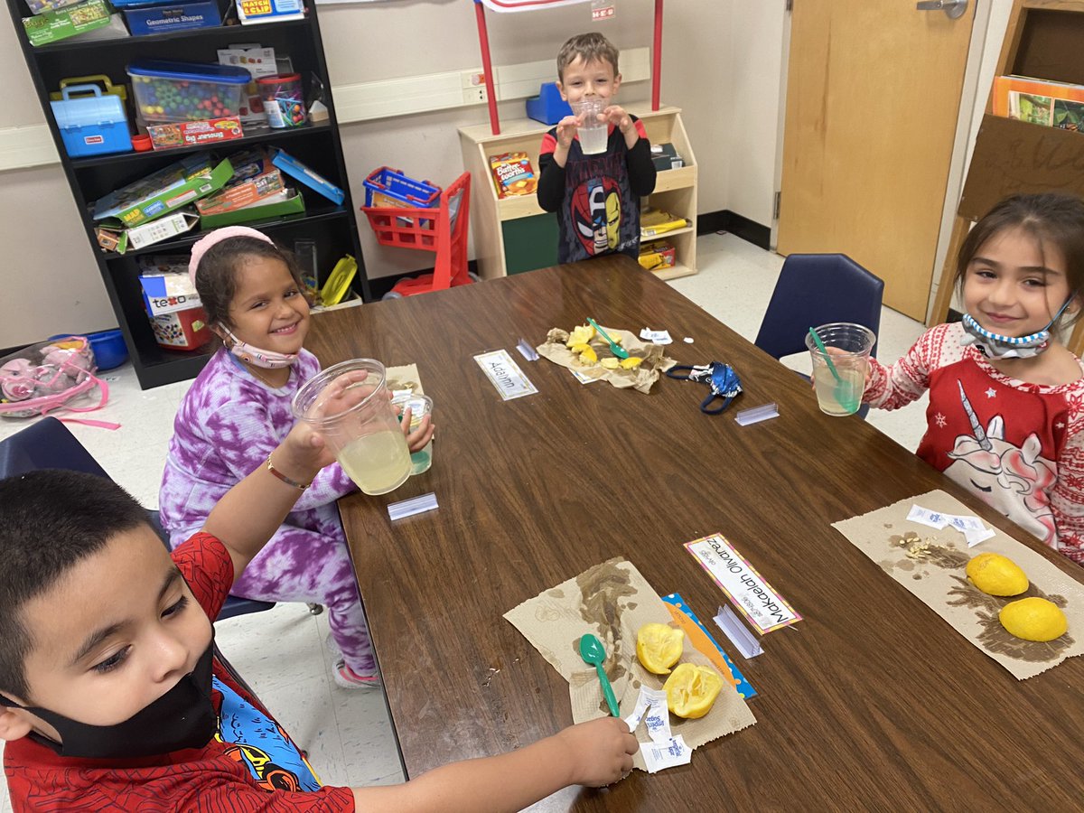 ChristinaUTSA's tweet photo. After reading “When Grandma Gives You a Lemon Tree,” we took our lemons and made lemonade!!! Such fun with my kinders!!! #storytime #howto @NISDMeadowVill @NISD_ECE https://t.co/yG2mAd6Slp