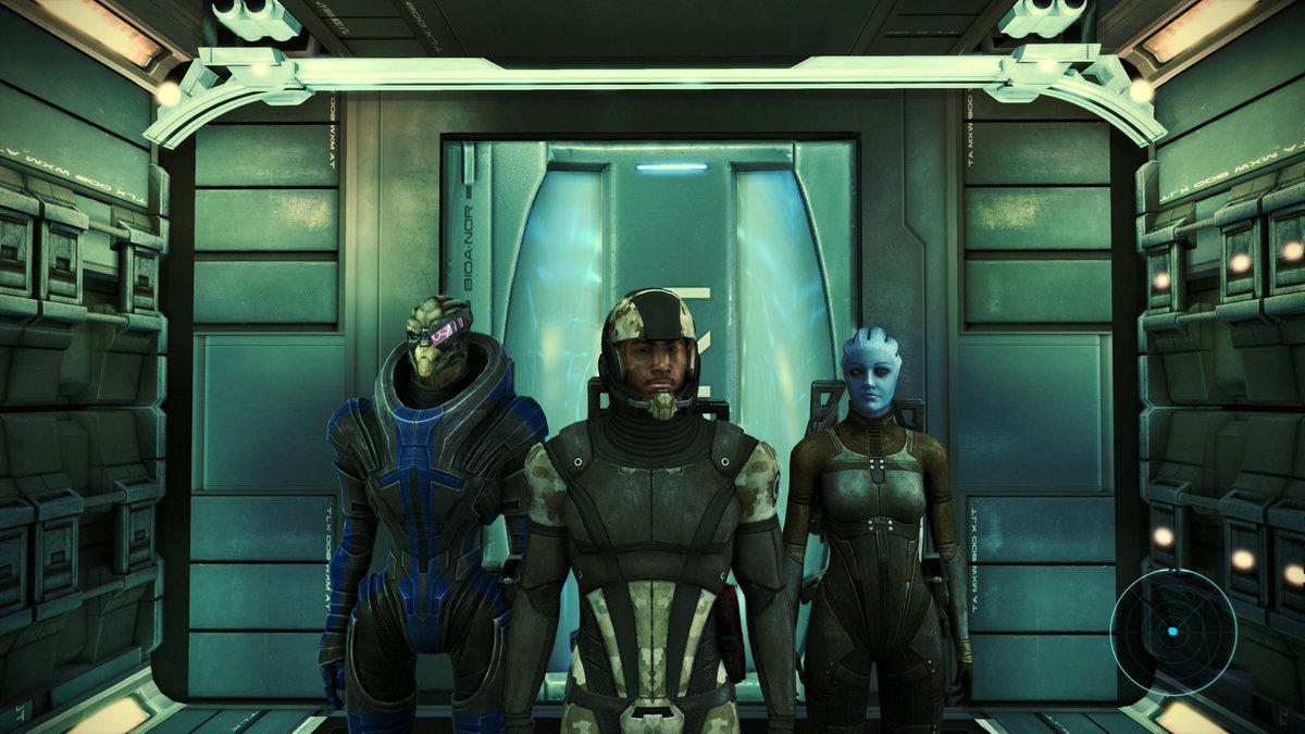 ErikMagical's tweet photo. @gamerboner69 Garrus is the only permanent fixture in this Shepard’s squad! https://t.co/NgDmxozors