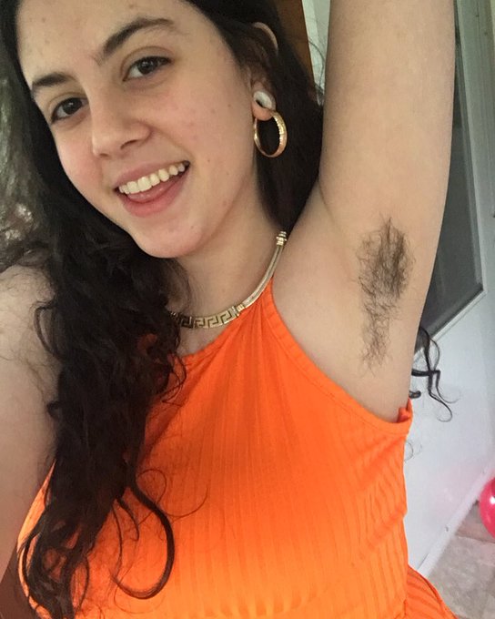Happy Hairy Friday!!! How will you be enjoying your weekend? 💖😉 
https://t.co/9t8JQWko5j 
#armpit #hairyarmpit