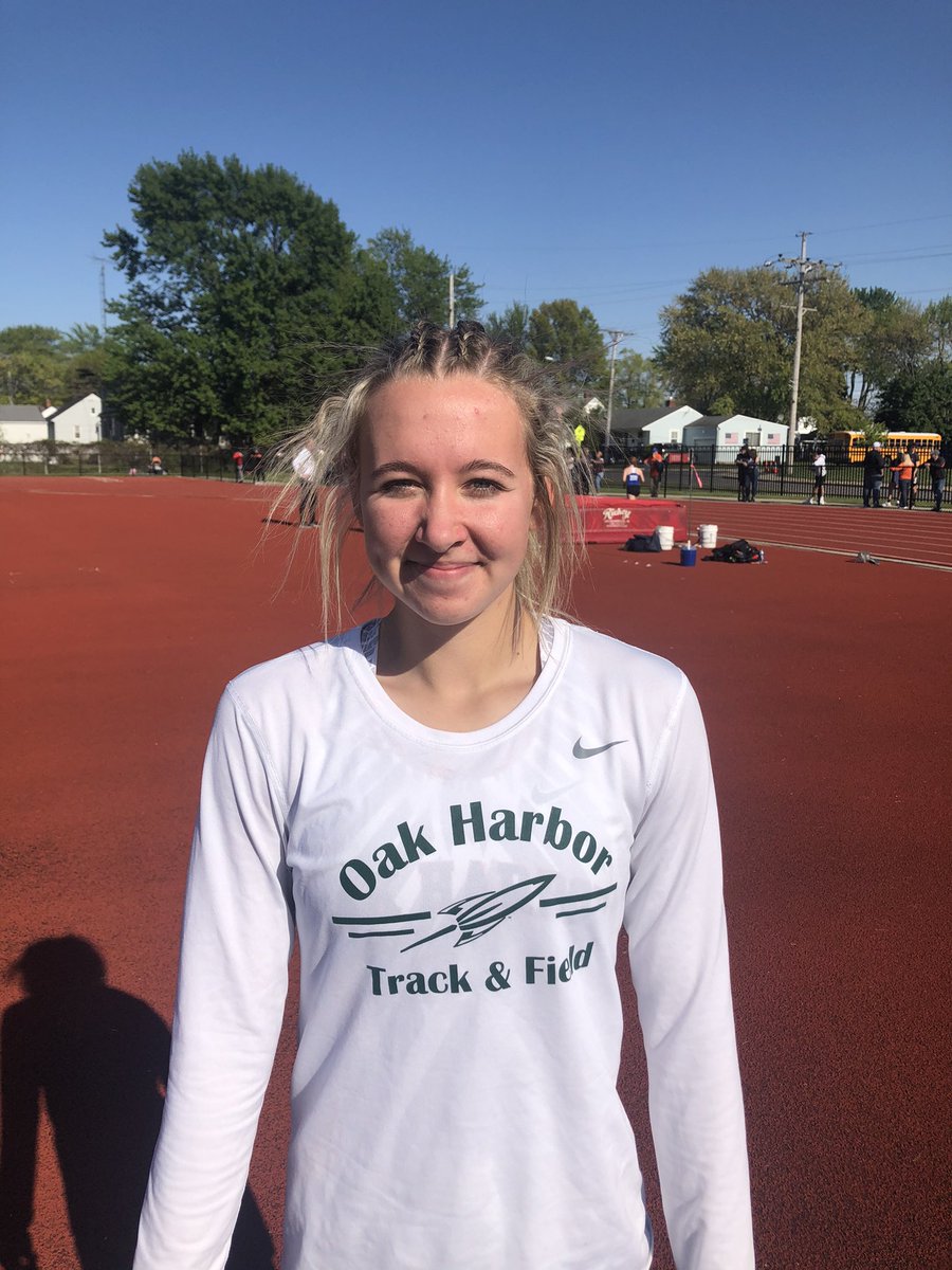 Oak Harbor T & F tweet media
