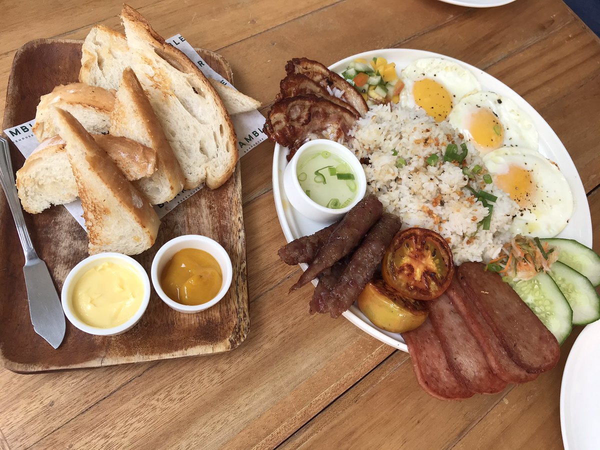 anafabsss's tweet photo. Eat like a king in the morning. #heavybreakfast Good morning! ☕️ https://t.co/a7XAHb227I
