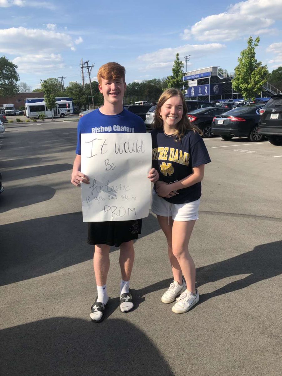 Finley Garner and Tyler Whittemore are FINna have a great time at PROM🎊🎉