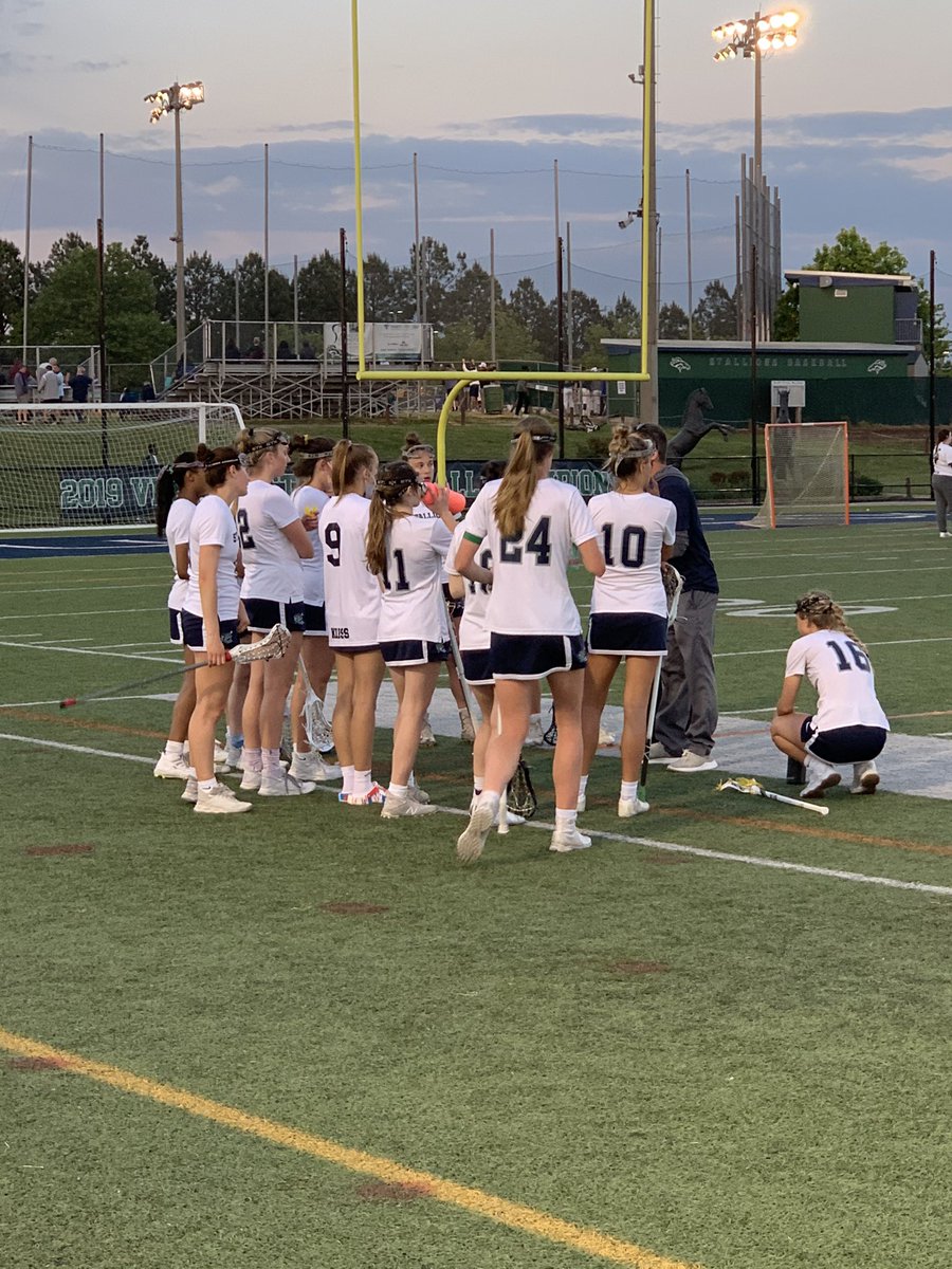 These <a href="/socoglacrosse/">South County Girls Lacrosse</a> are in a straight dog fight against Robo!! Ladies are putting it all out there - 7-5 at half! Let’s go SC💙💚
