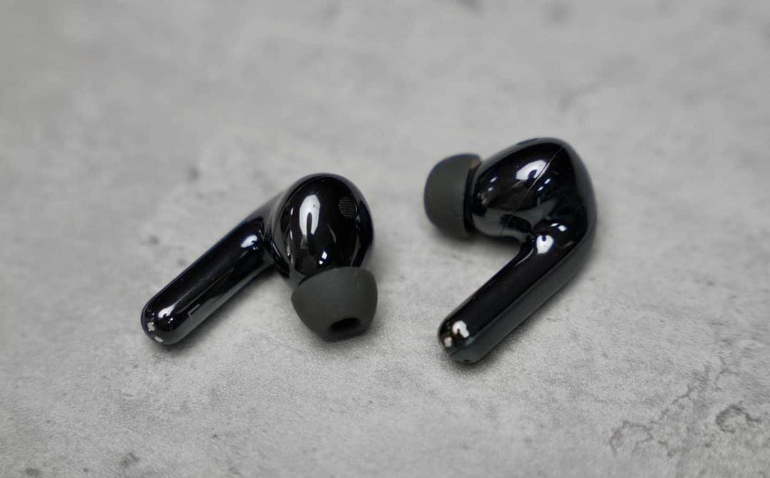 64_BitTech's tweet photo. Xiaomi's FlipBuds Pro Live Images Leaked on Weibo 🔥
.
.
#Xiaomi #Mi #XiaomiIndia #XiaomiChina #MiIndia #MiChina #XiaomiTWS #FlipBuds #FlipBudsPro #MiFlipBudsPro https://t.co/drzWT7Tzj4