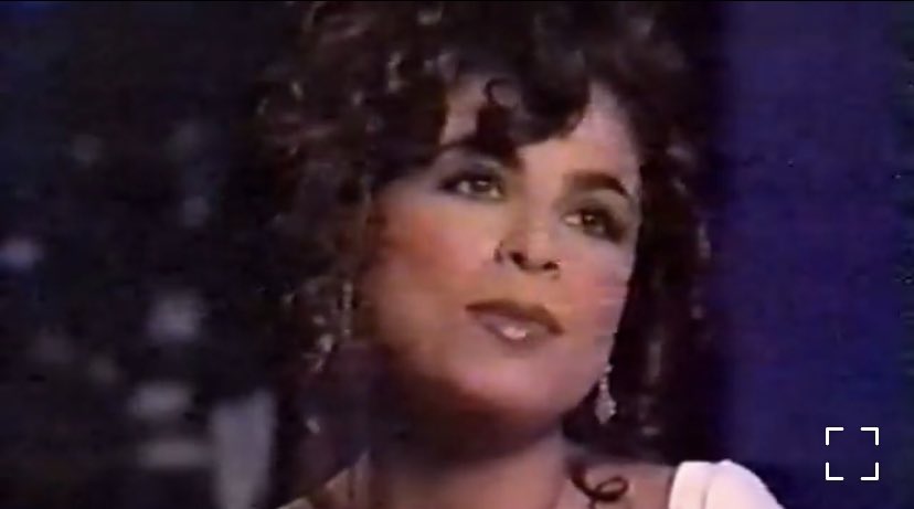 PF_Net's tweet image. A face 😍 @PaulaAbdul #spellbound30