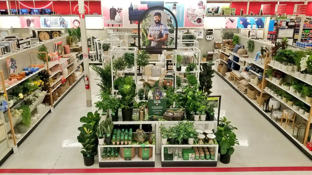 Emily_Coe3's tweet photo. Happy Plant, Happy You! Hilton Carter x @Target now available!! #PlantDoctor #HiltonCarterxTarget
@1ashower @johnson_sarah2 https://t.co/zkwDpcvIu8