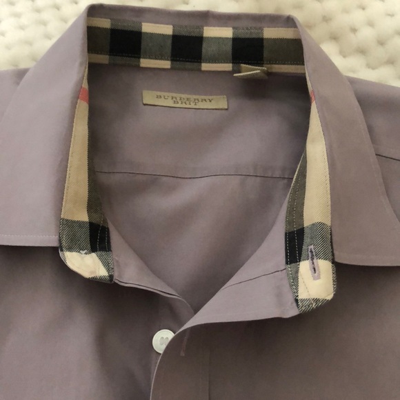 poshmarkleckzee's tweet photo. So good I had to share! Check out all the items I'm loving on @Poshmarkapp from @FinduSales #poshmark #fashion #style #shopmycloset #burberry #eeboo #rvca: https://t.co/8n5qaJfh1B https://t.co/qcDbdBlsI1