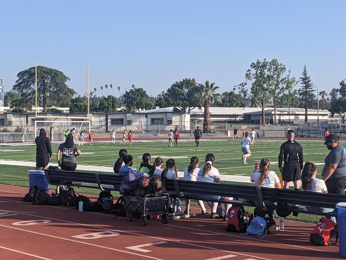 bhs_lady's tweet photo. The Bruins taking on REV in the 2nd Round of the CIF playoffs!  0-0 with 17 min left in the 1st half. https://t.co/zfY8wmt4hi