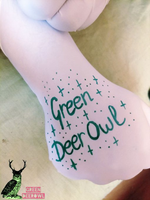 The art of @EstrellaSteamx 😍😘 #PH #GrenDeerOwl #Green #Owl #Gloves #art https://t.co/TzBmFpxjSv<a class="tags" href="/tag/estrellasteamx">@estrellasteamx</a><a href="/tag/ph"class="tags">#PH</a><a href="/tag/grendeerowl"class="tags">#GrenDeerOwl</a><a href="/tag/owl"class="tags"><span>#owl</span></a><a href="/tag/green"class="tags"><span>#green</span></a><a href="/tag/art"class="tags"><span>#art</span></a><a href="/tag/gloves"class="tags"><span>#gloves</span></a>