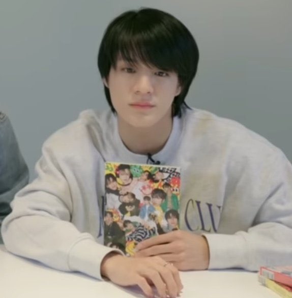 dghnuts_'s tweet photo. jeno                                    æ jeno https://t.co/cSrmoSdVNB