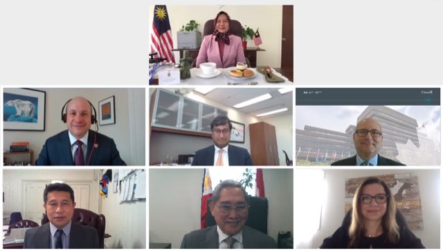 StewartRWheeler's tweet image. One of our traditions is to hold an event to bid farewell to departing Ambs to thank for friendship &amp;amp; service to relations w/ 🇨🇦 . Even in #COVID times, it’s important. This week we said 🙏🏼 &amp;amp; goodbye to H.E. Noraini Binti Abd Hamid, HC for #Malaysia🇲🇾 #ProtocolMatters @CanadaFP