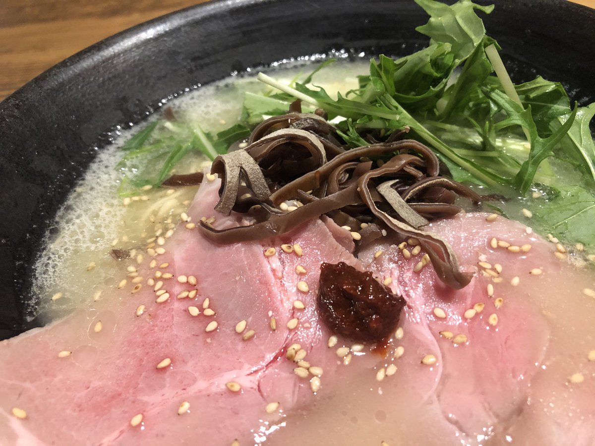 IMY_futakuchi's tweet photo. 期間限定、鶏白湯！！

残りわずかとなっております！！お早めにどうぞ！！☺️✌️ https://t.co/yTC4Wmb5Lj