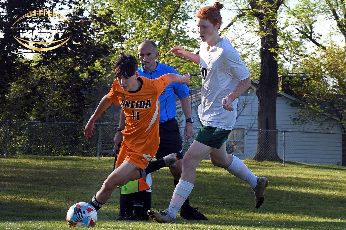 Gallery: Photos from tonight’s Oneida-Rockwood district championship game.

» ihoneida.com/2021/05/14/gal…
