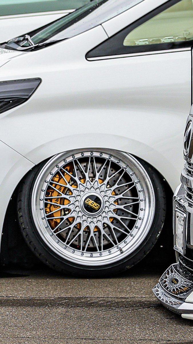 UE5005's tweet photo. #ホイールだけで5リツイート来たら猛者

BBS superRS 10.5j https://t.co/ljFH8Nvtvy