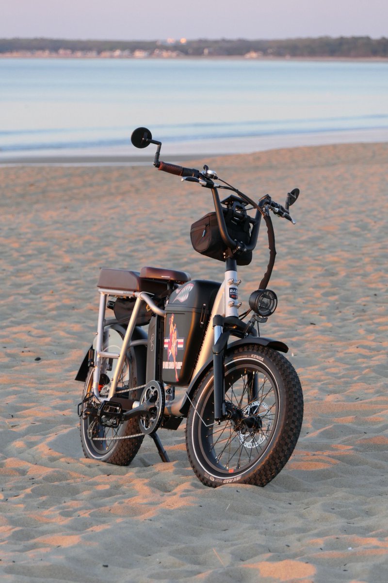 rwlehoux's tweet image. #OldOrchardBeach Maine sunrise, @RadPowerBikes #RadrunnerPlus - SCREW #KlausSchwab, #Fauci, #Gates @GovJanetMills and their [DS] #GreatReset FAKE PLANDEMIC!!!

#RideRad