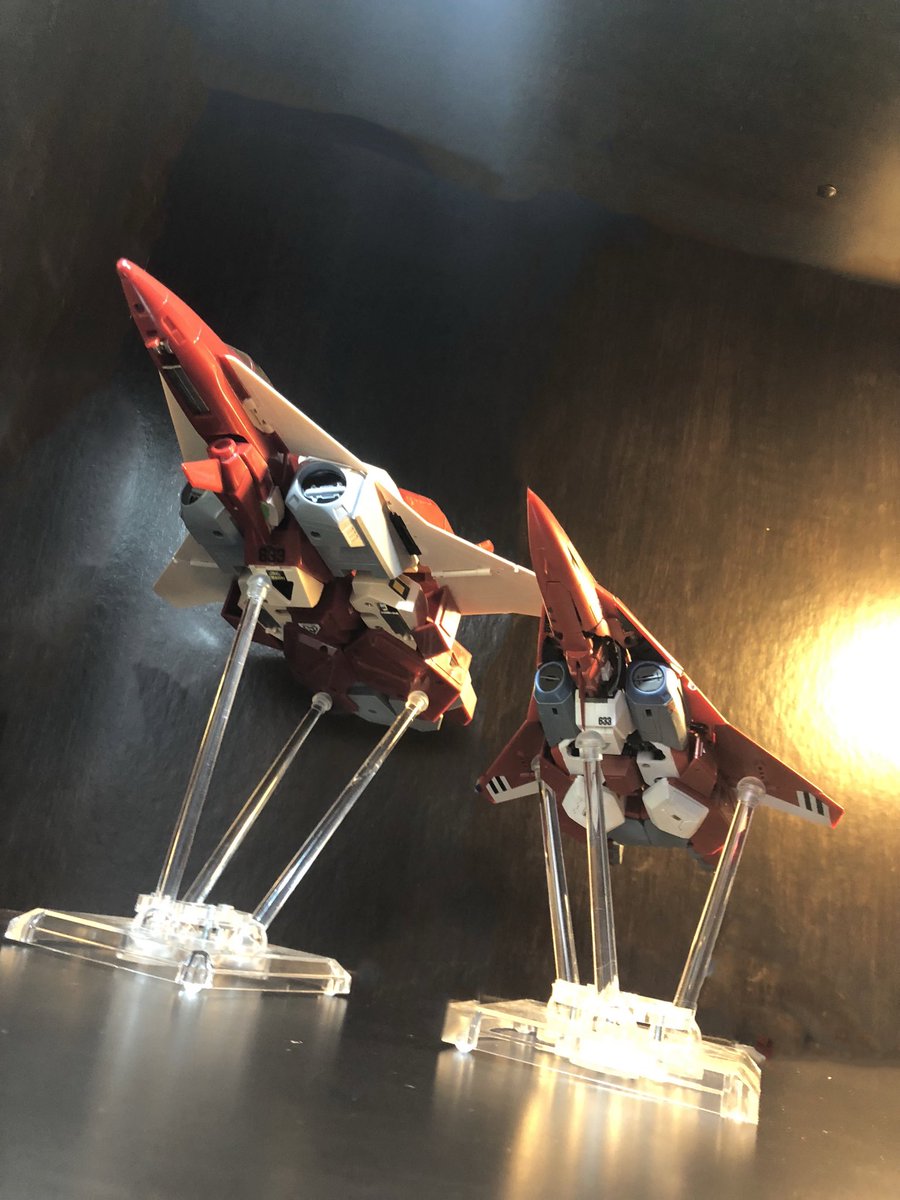 80sForNow's tweet photo. Here are comparison pictures between the new 1:48 scale #Robotech / #Mospeada #Alphafighter design with the vintage #Gakken 1:35 scale Alpha. I love the vintage Alpha, but the new design really captures the correct proportions from the show and line art. 👍 https://t.co/KzRo1wbjaa