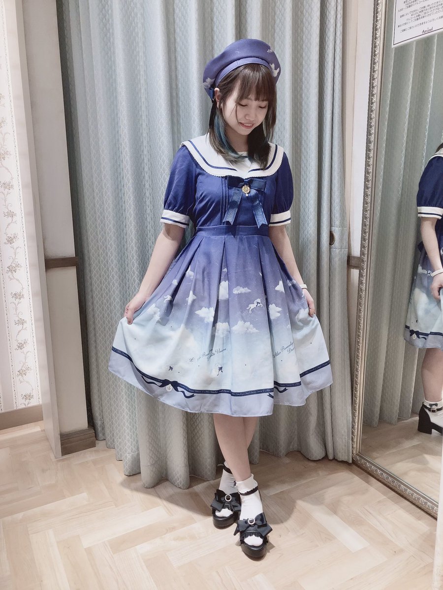 高額売筋 Amavel Twilight Unicorn フリルブラウス ネイビー yes