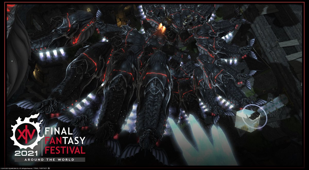 sarah_squared's tweet photo. Having a whale of a time @DivaBTW #FFXIVFanFest https://t.co/XwPOGImeMv