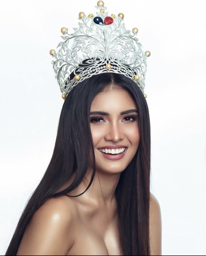sweetjoy_0302's tweet photo. Godbless you more ❤️ Rabiya 😘😍 
#AribaRabiya
#MissUniverse2020 https://t.co/SxKNYrD1iO