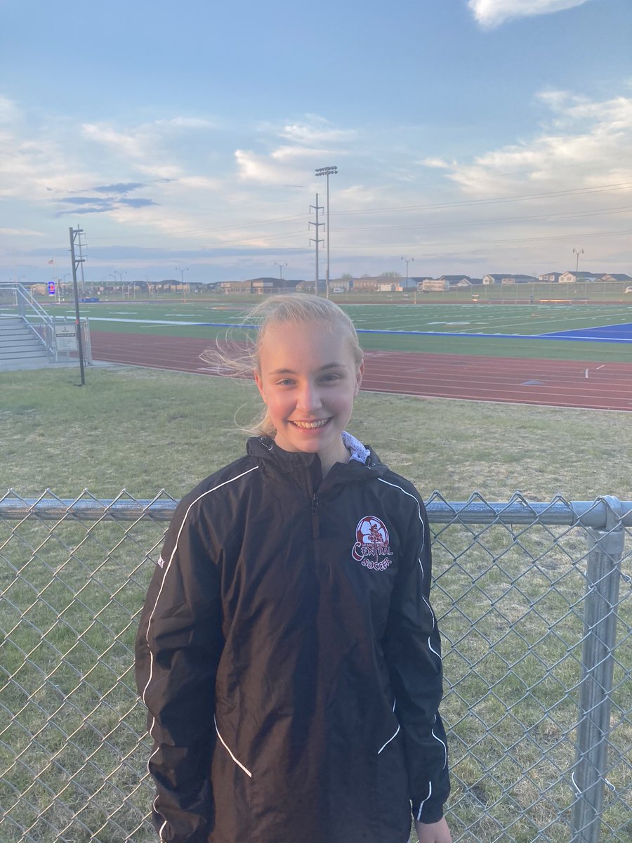gfc_xc's tweet photo. Huge congrats to Claire for qualifying the 1600m today at the Girls Classic! @GFC_Activities https://t.co/xx7Re9wdgw