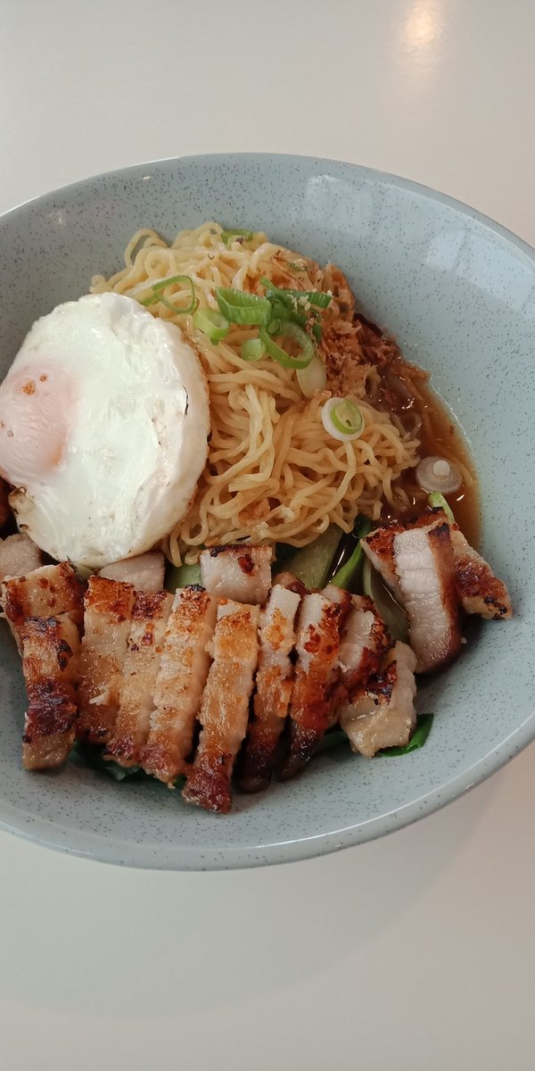 PNgsabrina's tweet image. Melted my first TBE PAGE gel yesterday. #FAIL
But hey,  nothing that a good meal and coffee can&apos;t fix. 

Rest and Retry on Monday #notonlyabioinformatician #phdlife @OpenAcademics @PhDVoice @AcademicDilemma #scicomm