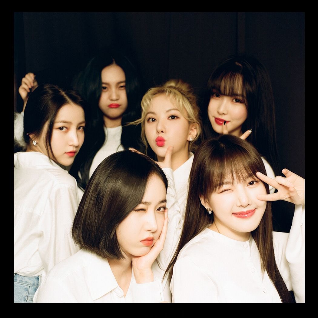 #우리_다같이_꼭_다시_만나
#여자친구_밥잘먹어 

여자친구 사랑해