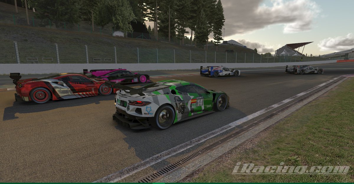 Customs GT (@customsgt) on Twitter photo Grandisima actuacion de nuestros chicos
<a href="/serl_5/">Sergio Rodriguez</a>
<a href="/freerider16dh/">Alex</a>
<a href="/Kyle_Loza244/">ReNAZImuerto🐵</a>
consiguiendo acabar en 3° posicion en las 6H de Spa de las #VRSEuropeanEndurance en <a href="/iRacing/">iRacing</a>
Enhorabuena tios 💪💪💪 Grandisima actuacion de nuestros chicos
<a href="/serl_5/">Sergio Rodriguez</a>
<a href="/freerider16dh/">Alex</a>
<a href="/Kyle_Loza244/">ReNAZImuerto🐵</a>
consiguiendo acabar en 3° posicion en las 6H de Spa de las #VRSEuropeanEndurance en <a href="/iRacing/">iRacing</a>
Enhorabuena tios 💪💪💪
