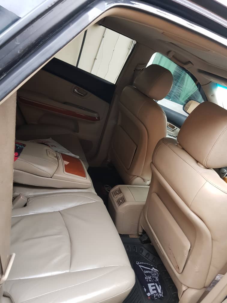 opekingfrosh's tweet photo. Pls RT🙏
Lexus Rx330
2005
Toks Standard
Full Options
Pristine Baked
Buy and Drive
Price - 2.8m Only
.
.
First Class Rice Atletico Madrid Tunde Kelani Kidd Wizkid Covenant University Igbo Shatta Wale LAYCON
#MATIC National Mosque Biafra Get Layd
#Lekki #CodeToBank Sportybet CKay https://t.co/fOoWxK8lzx