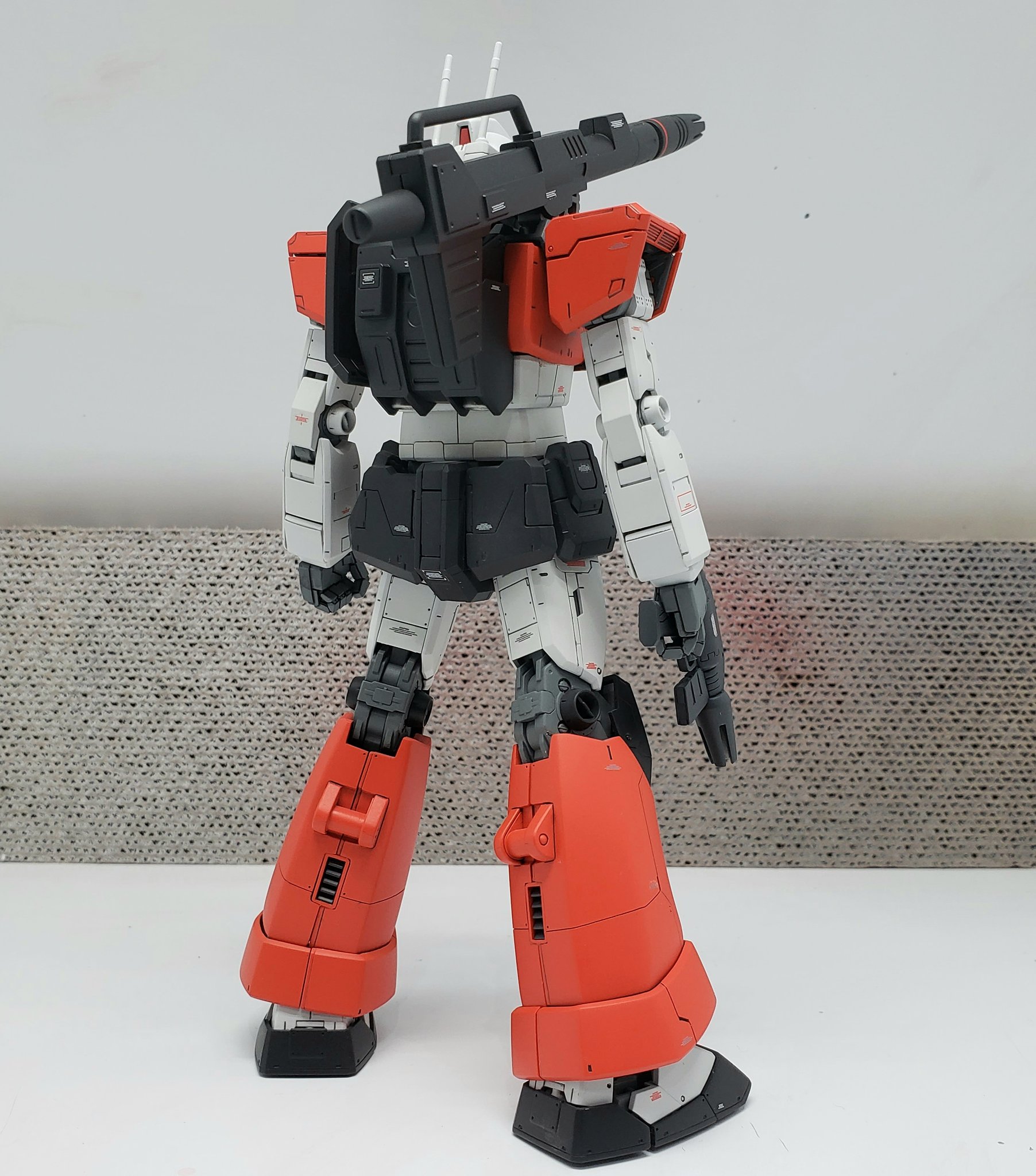ガンプラ MG ジムVer 2.0 ガンダム Ver 3.0 MG 1/100 RX-78-2 ガンダムVer.3.0│株式会社BANDAI SPIRITS