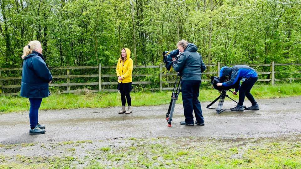 TheIronGiant_'s tweet photo. Some more pictures from yesterdayโs volunteer workday. Thanks for everyone who turned out on what was a very wet day including @stwater & @bbcemt #niceflag #theirongiant #backtowork https://t.co/V98qXcxCey