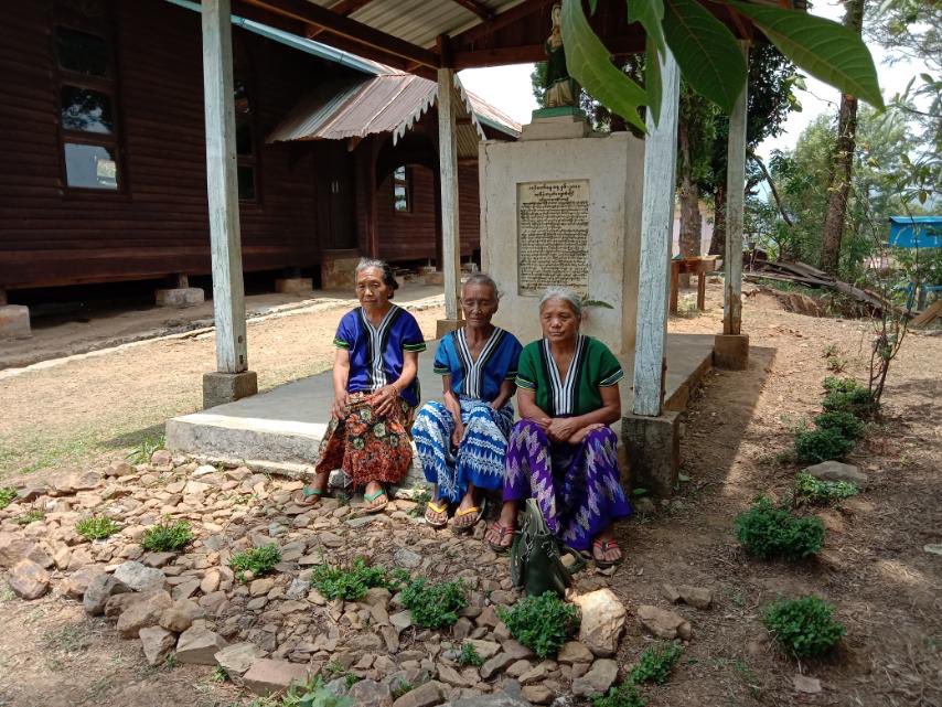 KyiPyarSaw's tweet photo. Civilians in #MindatIDPCamp when SAC attacked the town! They need urgent humanitarian aid #MinDatUnderSiege #WhatsHappeninglnMyanmar https://t.co/DD8RSFHgU0