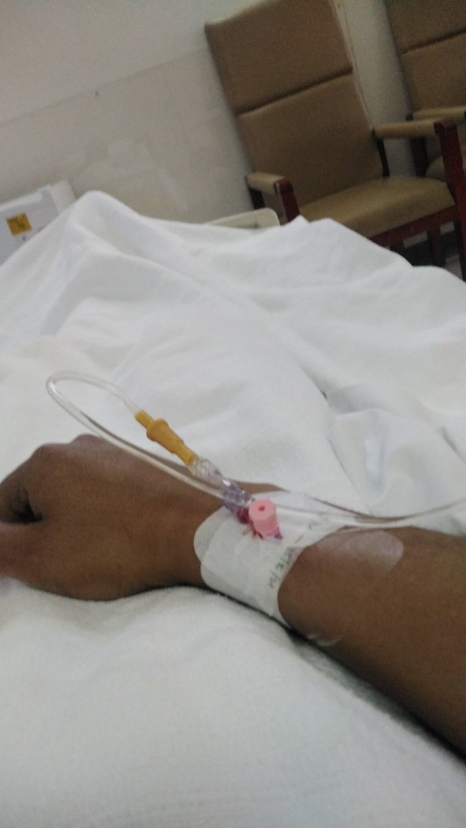 KFaisl's tweet photo. من سمعت عن معركة سيف القدس
وان انتصار للمقاومة
يا كبرها عند الله
مع انه ما تحررت القدس
ولا تم طرد المستوطنيين واعادة اللاجئين
وما توسعت غزة ١٠ سم
وكله كوم و التناول الاعلامي
وانا حاس اني حنفجر بمعنى الكلمة
ودخلنا المستشفى وننتظر الأشعة المقطعية
وخلى الرعاع في جو التفاهة
فهذا حدهم https://t.co/JOgKmzAIca