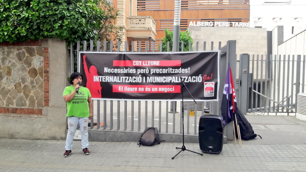 CGTEnsenyament's tweet photo. La mateixa lluita.
📢 Necessàries però precaritzades!
📢 Internalització i Municipalització ja!
#StopExternalitzacio #StopSubconTratas https://t.co/DQ2pJ7JfY0