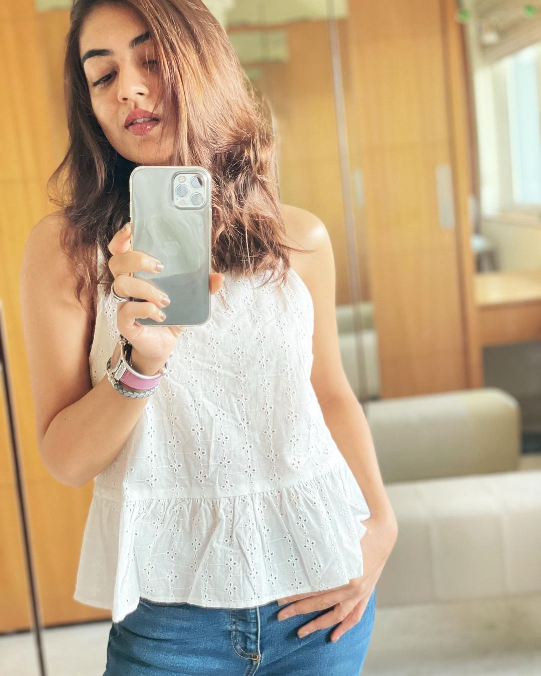 E1_CSVCVcAAU6kC?format=jpg&name=large