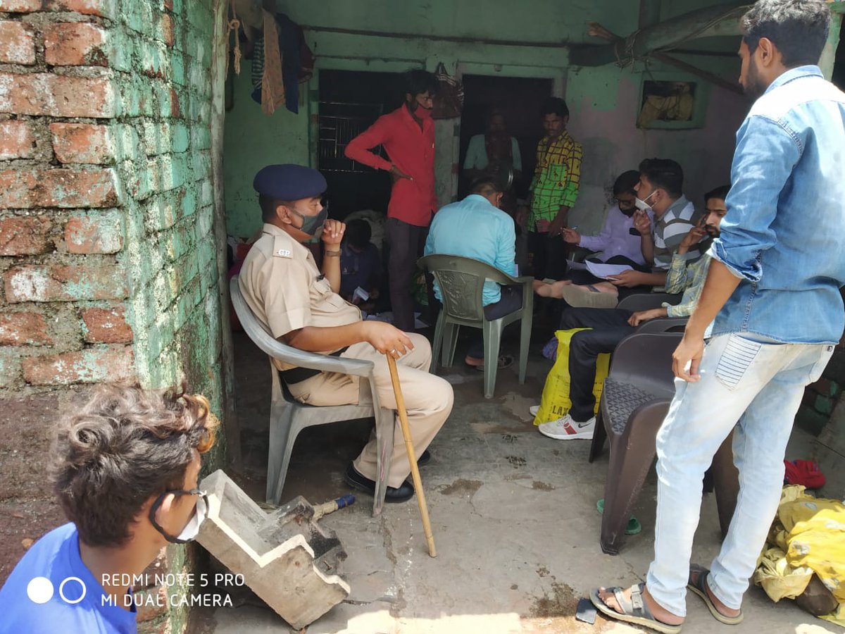 SdmRajula's tweet photo. Cash dole disbursement and house to house survey started in jafarabad and rajula taluka. We will complete it within  3 to 4 days.
# cyclonereliefwork
@ddoamreli
@CollectorAmr 
@pkumarias 
@revenuegujarat 
@CMOGuj https://t.co/MzfX3pkLhk