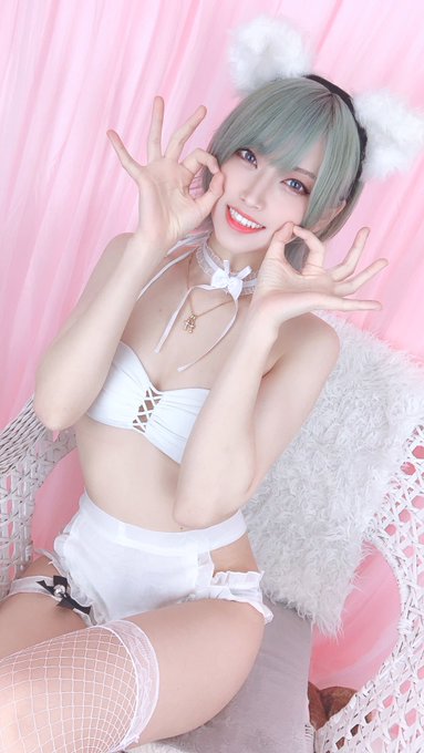 Twitterのコスプレ画像15