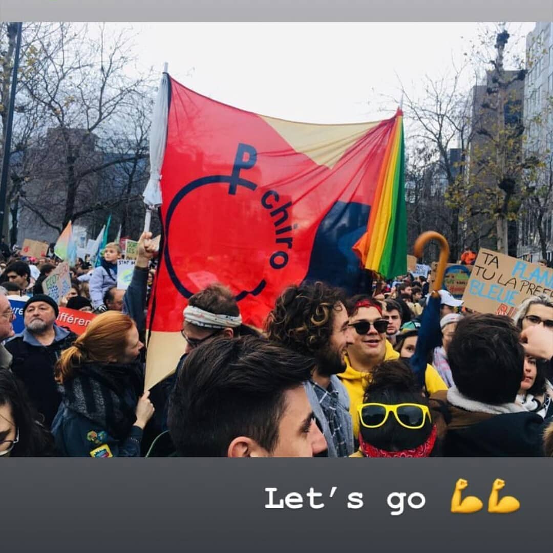 FIMCAPEurope's tweet photo. [#LaudatoSiWeek:] #FIMCAP #ClimateAction #highlights from the last years: 
Our member organizations have been joing the #climatestrikes. Here you can see our Belgian MO @Chirojeugd protesting in #Brussels 🌍📢🇪🇺:
#claimtheclimate #fff #ClimateActionNow #NoPlanetB #youth4climate https://t.co/RRRQDhQaCX