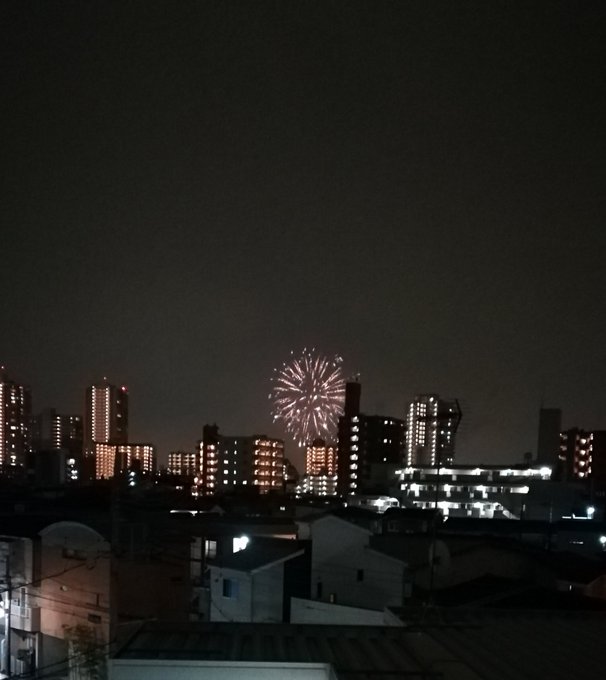 花火大会 埼玉県 川口市でサプライズ花火が打ちあがる 現地の画像 まとめ まとめダネ