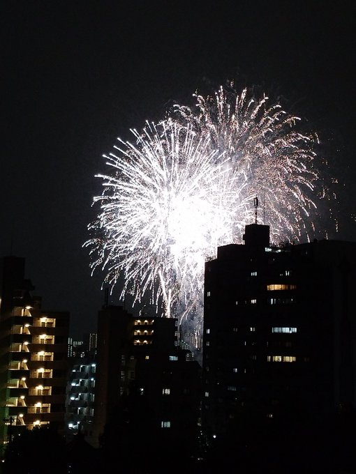 花火大会 埼玉県 川口市でサプライズ花火が打ちあがる 現地の画像 まとめ まとめダネ