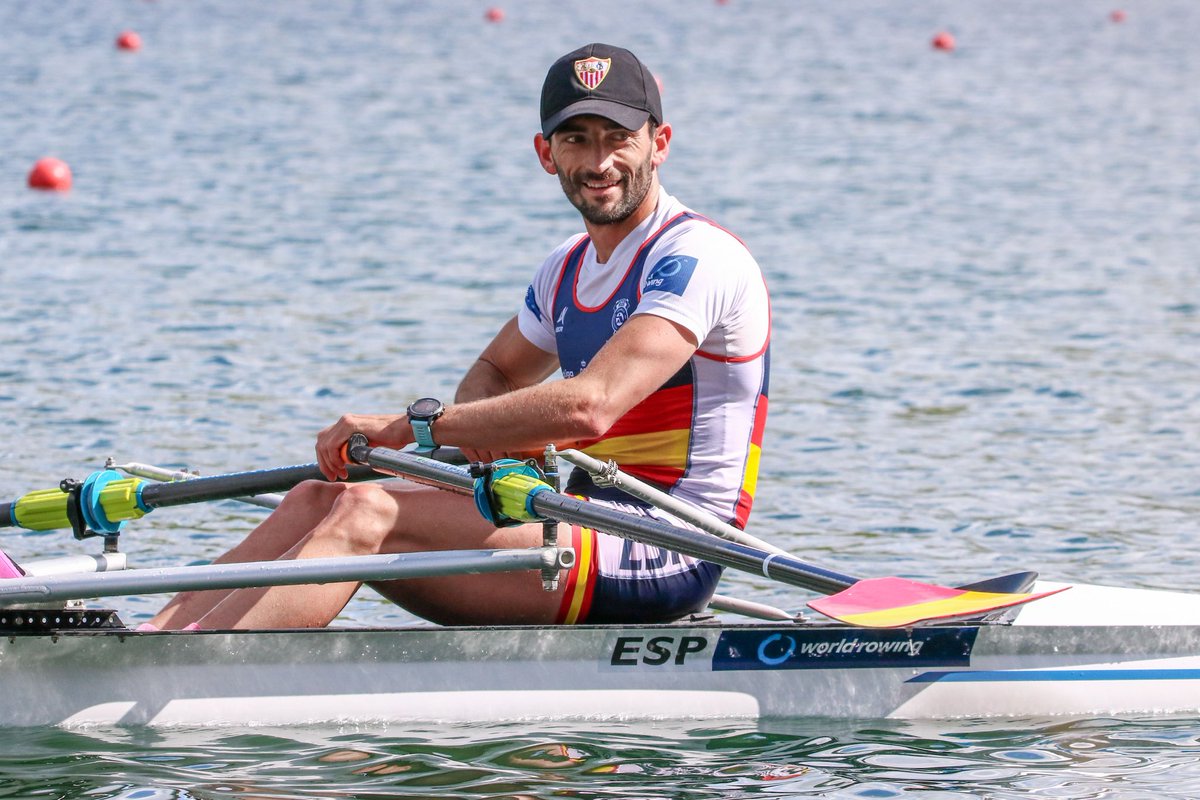 deportegob's tweet photo. Tras ser sexto el pasado abril en el Europeo, @partyco0x se impone en el #IICopaDelMundo 🚣‍♂️ en la Final C @WorldRowing 👏👏

🙌 ¡Enhorabuena, Patricio! 🙌 Qué gran trabajo 💪

#remoteamESP #remoESP 
@fed_esp_remo
 @paralimpicosesp 
📸 #BalintCzucz https://t.co/dsD08BeLk8