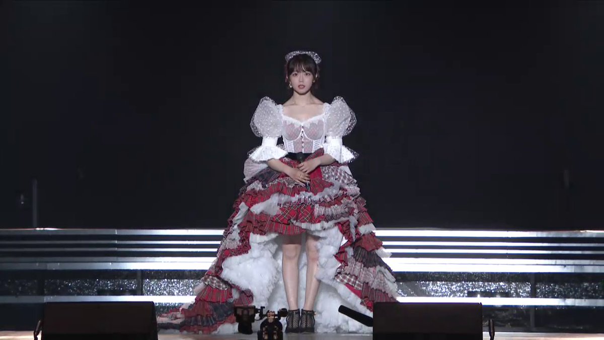 Yuiri Fans En1 Watashi Wa Watashi En2 Mata Aeru Hi Made En3 Sakura No Hanabiratachi 峯岸みなみ卒コン 祝みぃちゃん卒業 T Co Vuxh1drmao Twitter