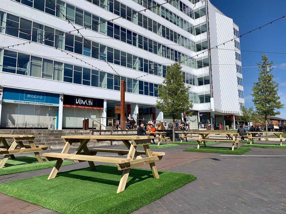 Picnic benches with optional bases for added security. A touch of greenery in an urban environment. Contact us for the best deals and rates. #bench #seating #picnictable #hire #rental #grass #JQ #picnic #outdoorseating #stagemen #birmingham #leicester #cardiff #hospitality #2021
