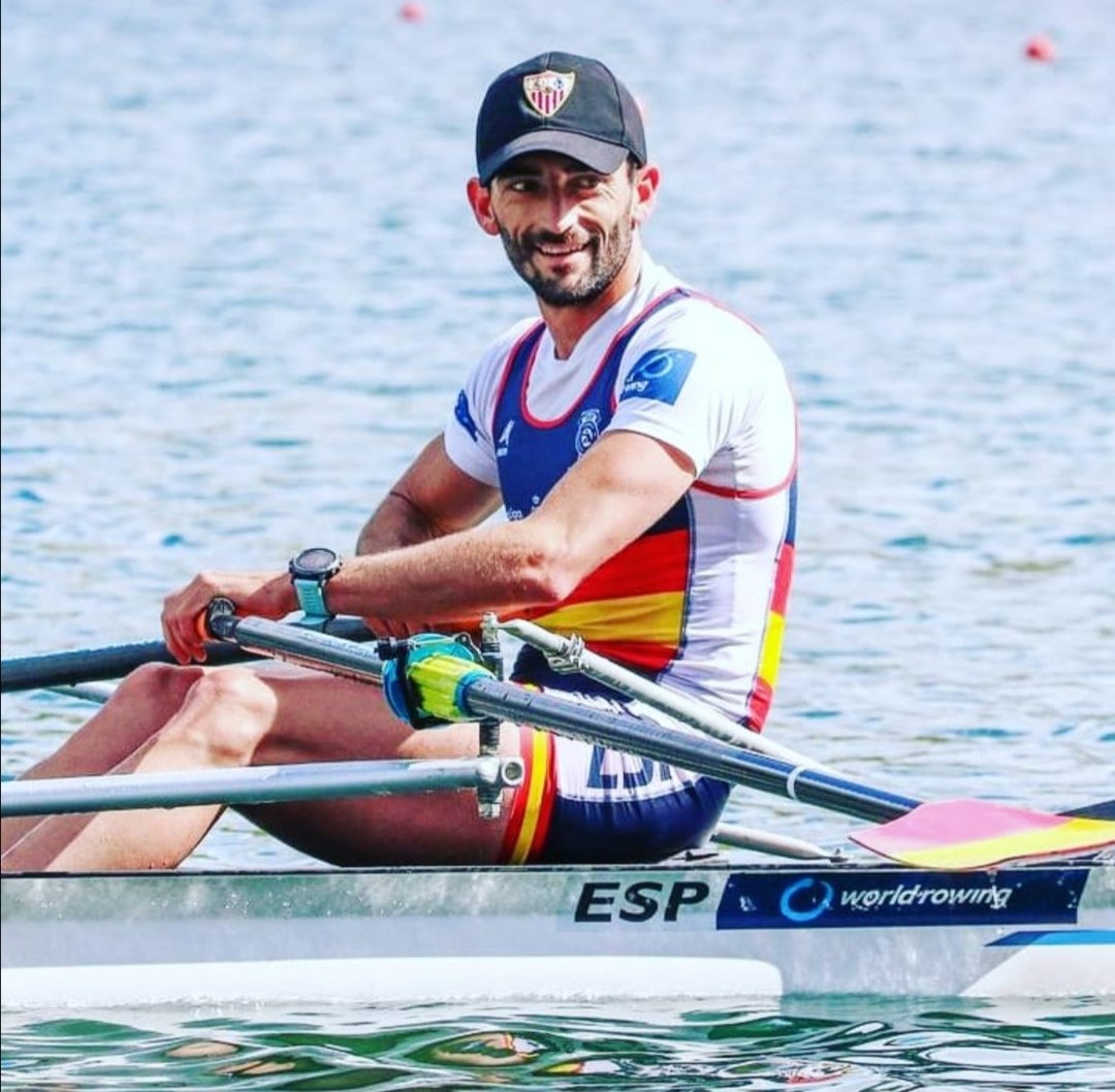 remoandaluz's tweet photo. @partyco0x se impone en la Final C de skiff ligero de la Copa del Mundo de Lucerna y ocupa el decimotercer puesto absoluto en Suiza. 

#remoandaluz @rclabradores @DeporteAND @imdsevilla
#remoteamESP #remoESP

⁣📸 @balintczucz https://t.co/WLIr6KQVpV