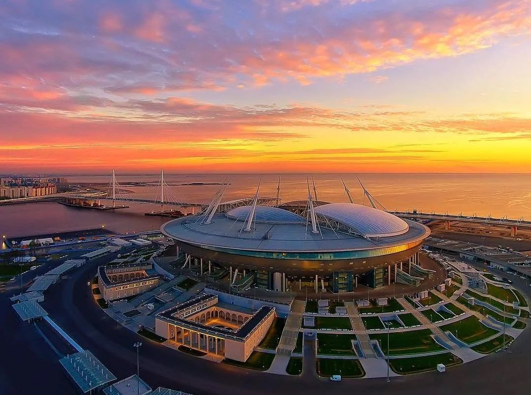 Russia's tweet photo. ⚽️ Russia's #SaintPetersburg will host @EURO2020 soon: June 12 to July 2.
🏟 @gazprom_arena (aka #Krestovsky) welcomes viewers (bring your #FanID) for 7 matches including 1/4 finals
Time to plan your @VisitPetersburg trip!
🗓 Check out the fixtures:
https://t.co/vAmf7UsjC9 https://t.co/k2pQPSN6AJ