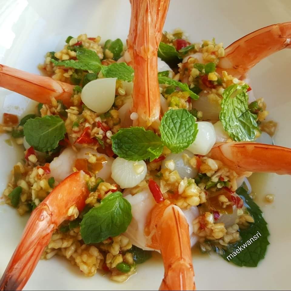 KwansriR's tweet photo. กุ้งนึ่งมะนาว..เนื้อต้องเด้งจานไหนดีจ๊ะ🙂 https://t.co/1rFhdjxnFW
