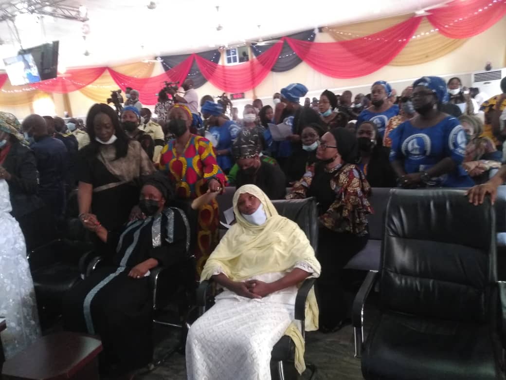 voiceofnigeria's tweet photo. Military Personnel present at the ongoing service as well as families at the fallen heroes at the church service. https://t.co/scWVdPWG7g