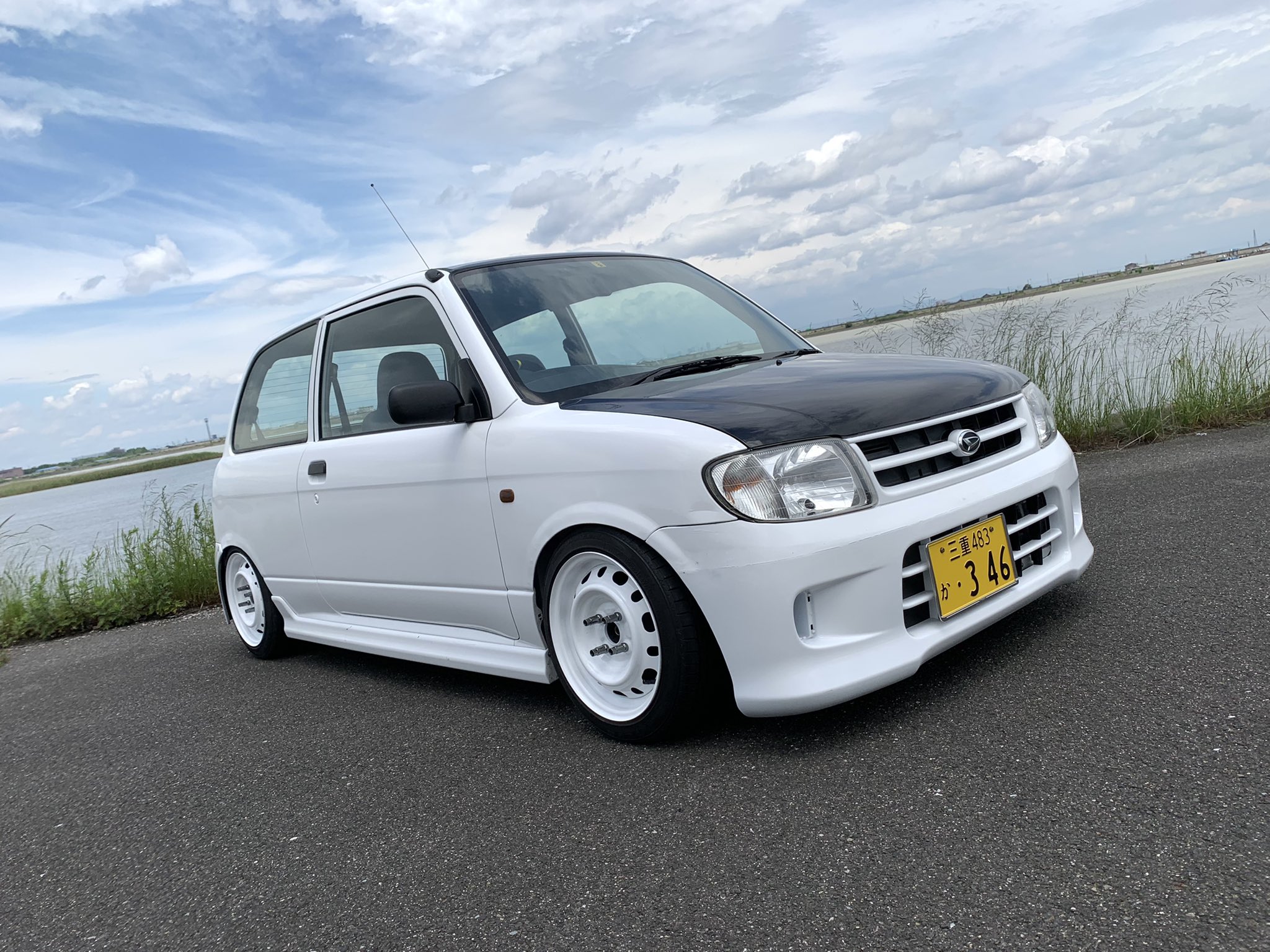 L700ミラ／5MT／車検1年8ヶ月
