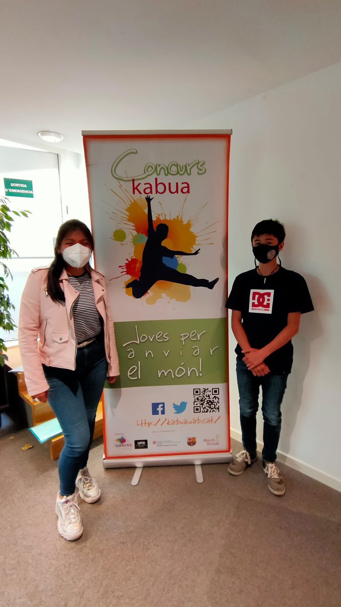 EscolesFEDAC's tweet photo. L’Andrea Aguirre de FEDACLleida amb una presentació excepcional ha participat als premis @Kabua_PAS (3ra) i el Kenzo Ortega de FEDACSantAndreu ha guanyat el premi especial ABACUS. https://t.co/eN63JdYIX2
