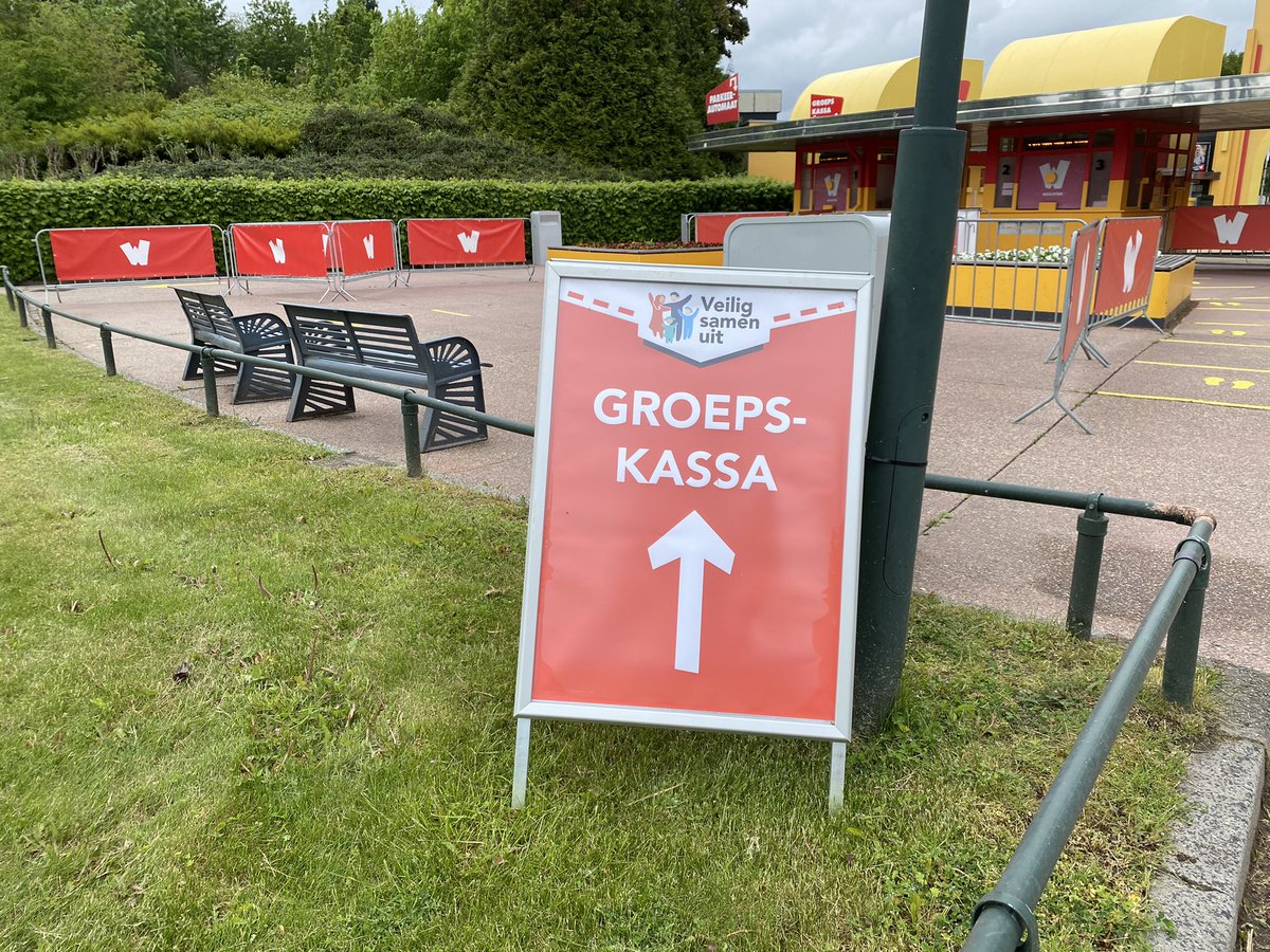ParkShoppers's tweet photo. Voor ieder huishouden dat mee heeft gedaan aan '16 Kids And Counting'. Aanschuiven maar bij de Groepskassa! #Walibi https://t.co/Le2j1HsF9P