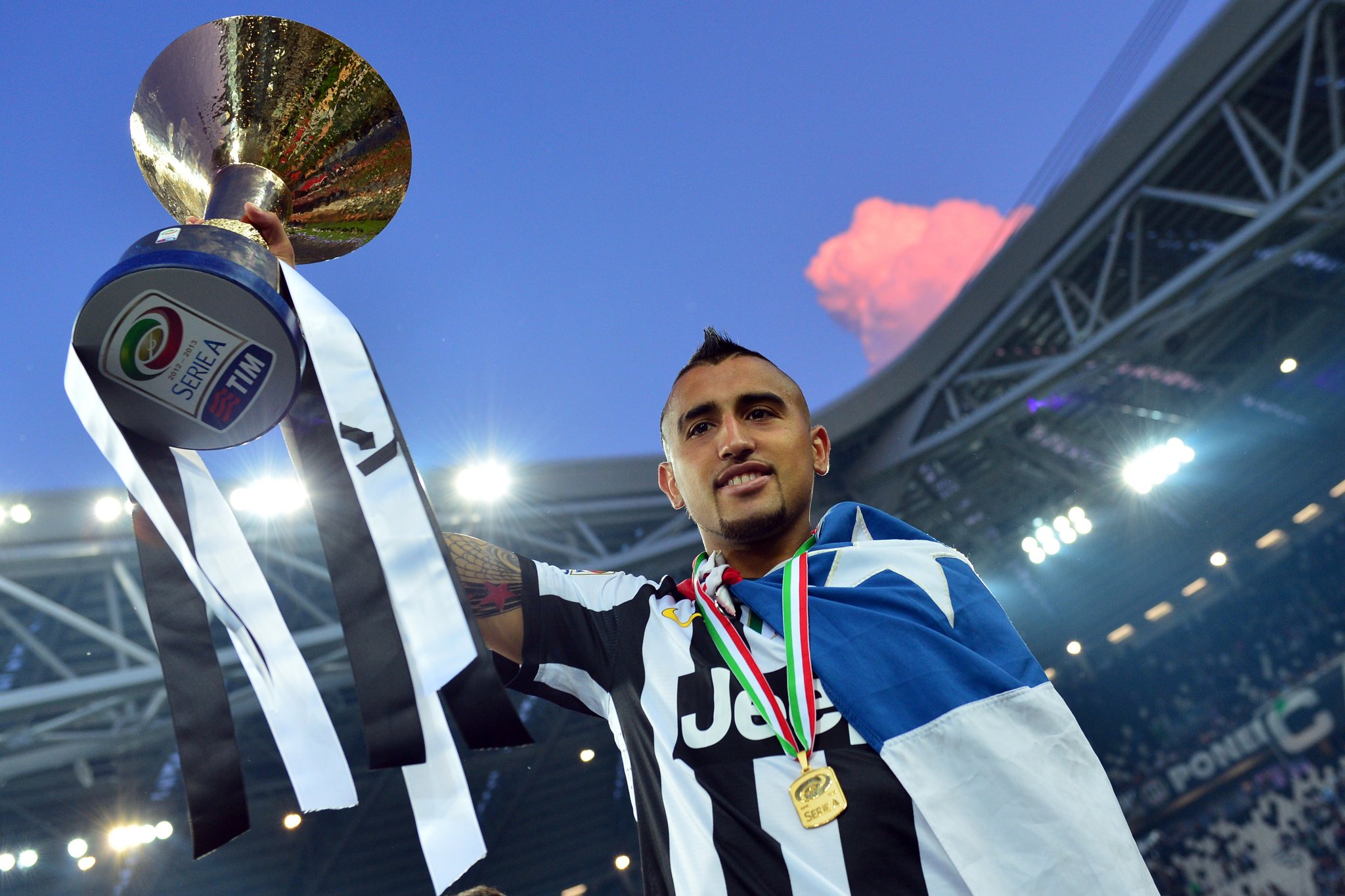 Happy Birthday, Arturo Vidal    